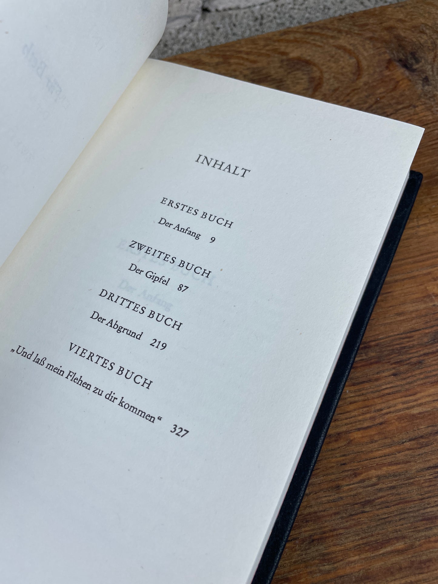 Düstere Klassiker-Edition: Der Exorzist in Leder gebunden