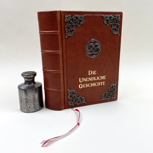 Michael Ende – „Die Unendliche Geschichte“ Ledereinband Replik aus 1979er Erstausgabe
