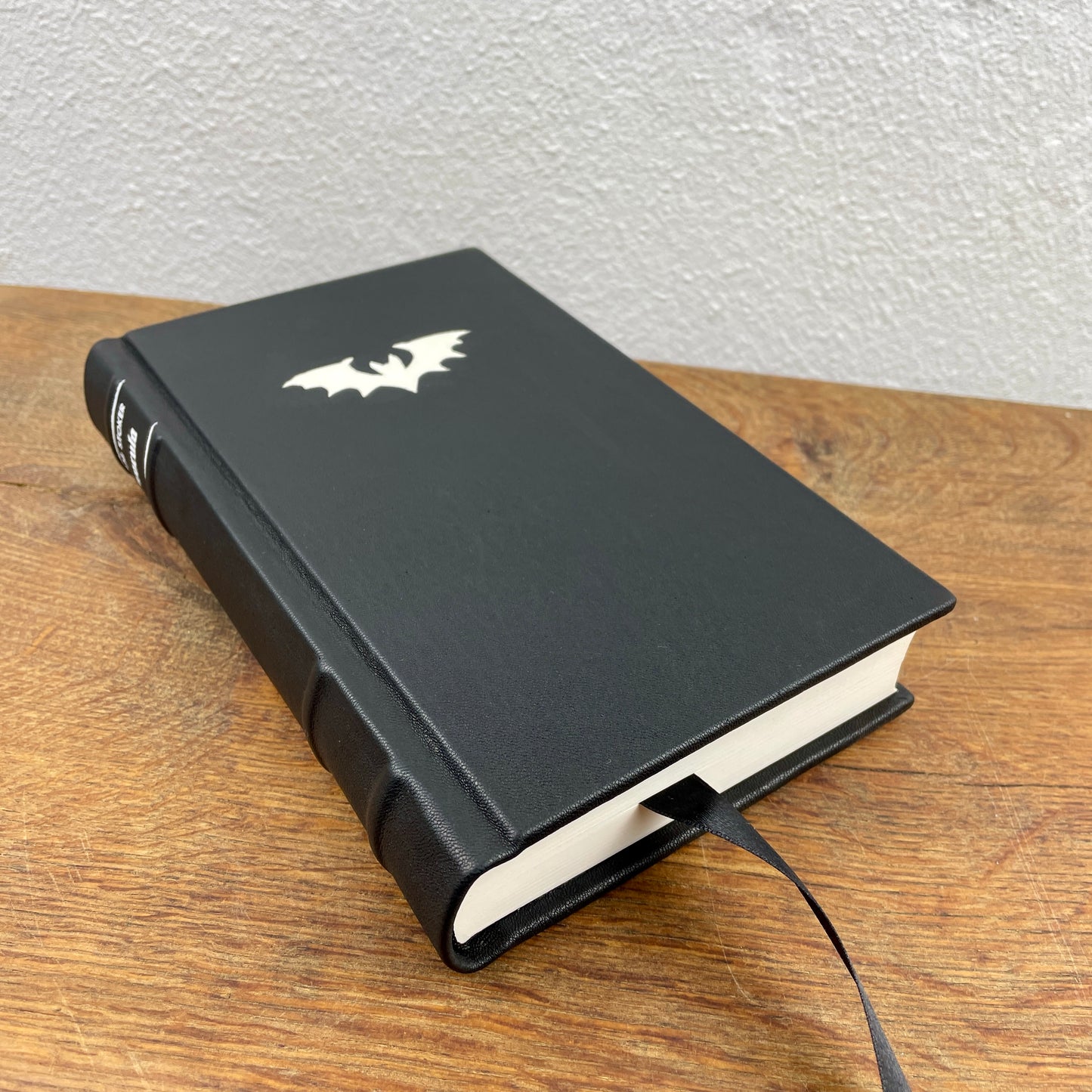 Dracula – Bram Stoker | Handgefertigte Kunstbuchbindung – Ledereinband Unikat N°2315